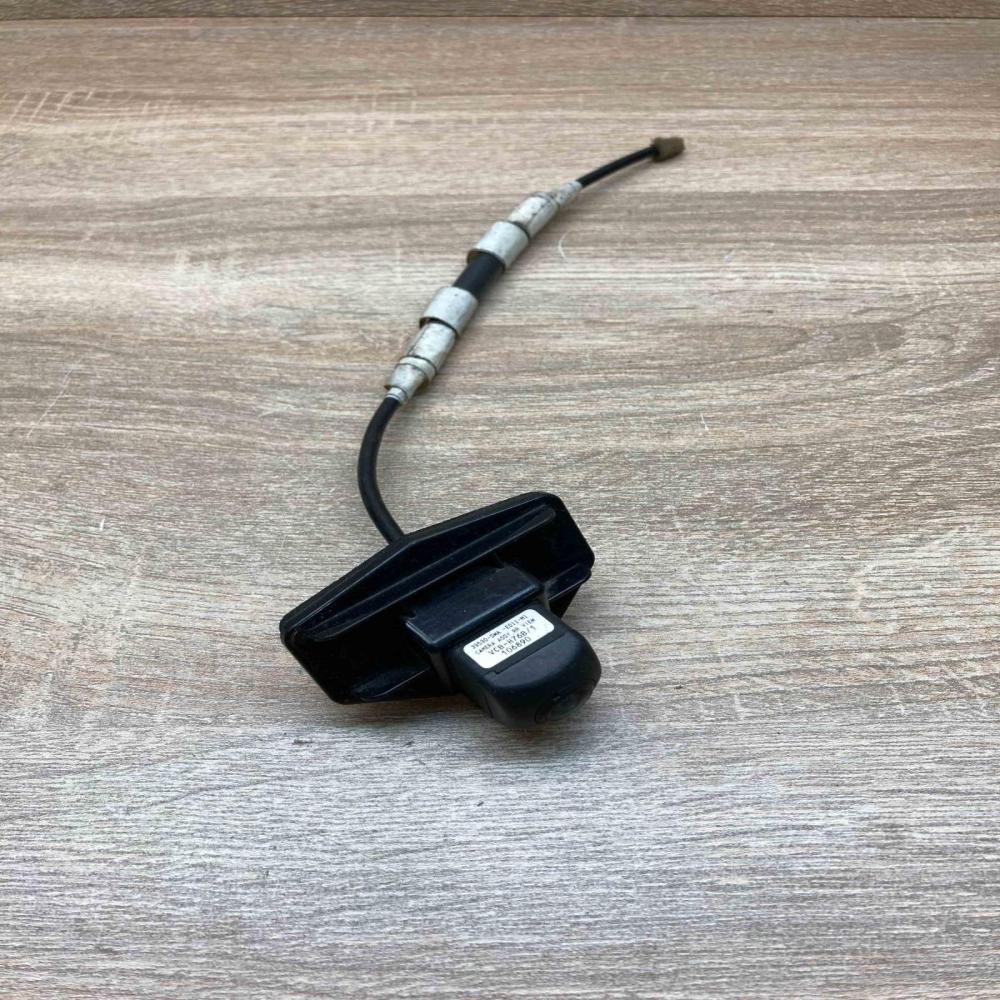 39530 SWA E011 M1   Windshield/windscreen camera Honda CR-V