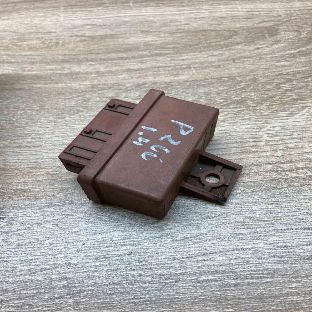 240109   Glow plug pre-heat relay Citroen Xsara