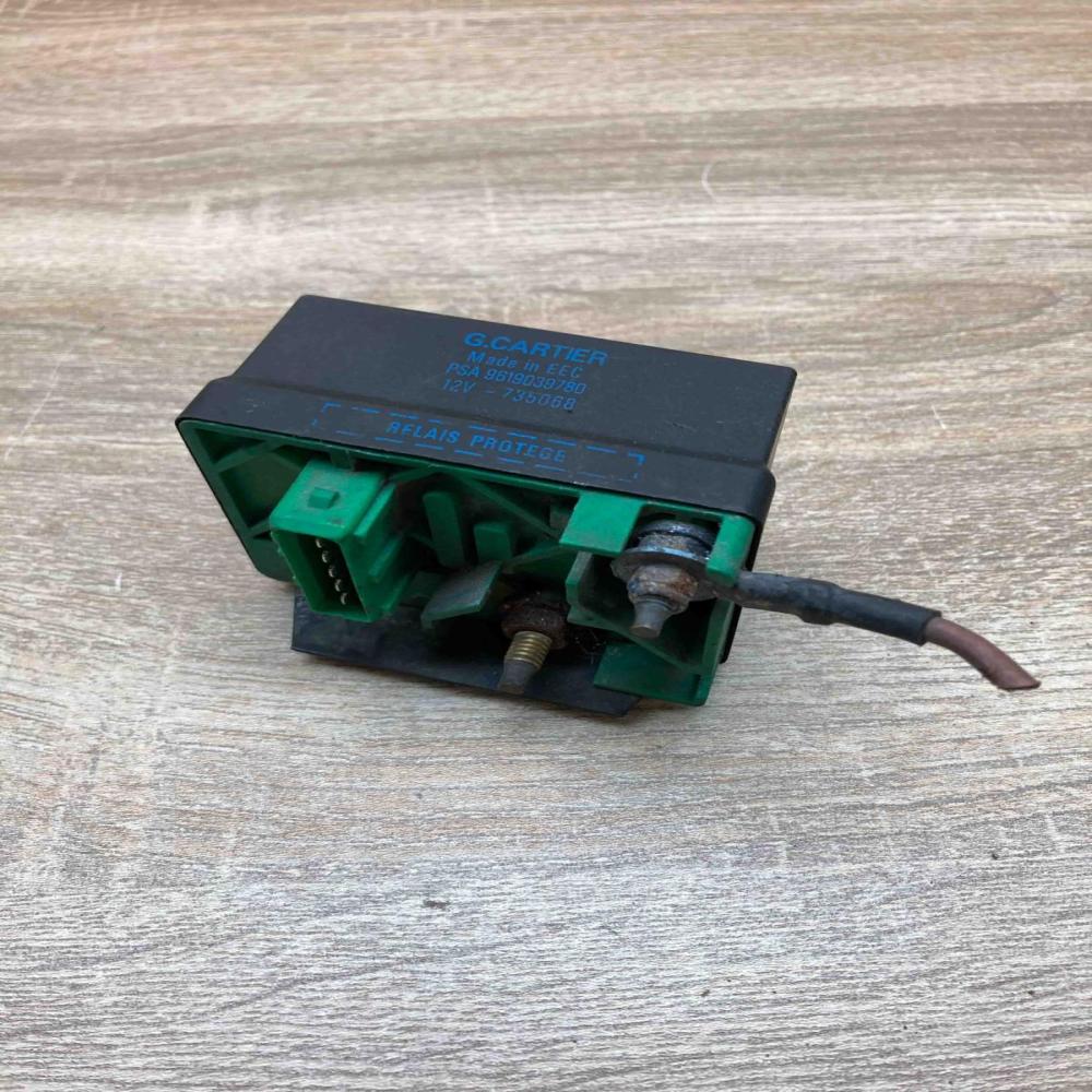9619039780   Glow plug pre-heat relay Citroen Berlingo