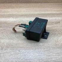 9639912580   Glow plug pre-heat relay Peugeot 807