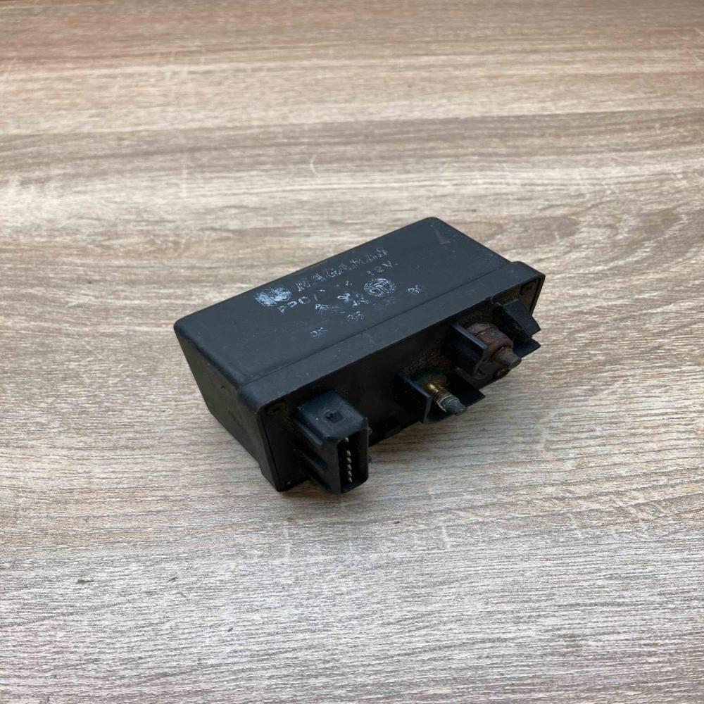 Peugeot Citroen Glowplug   Glow plug pre-heat relay Citroen Berlingo
