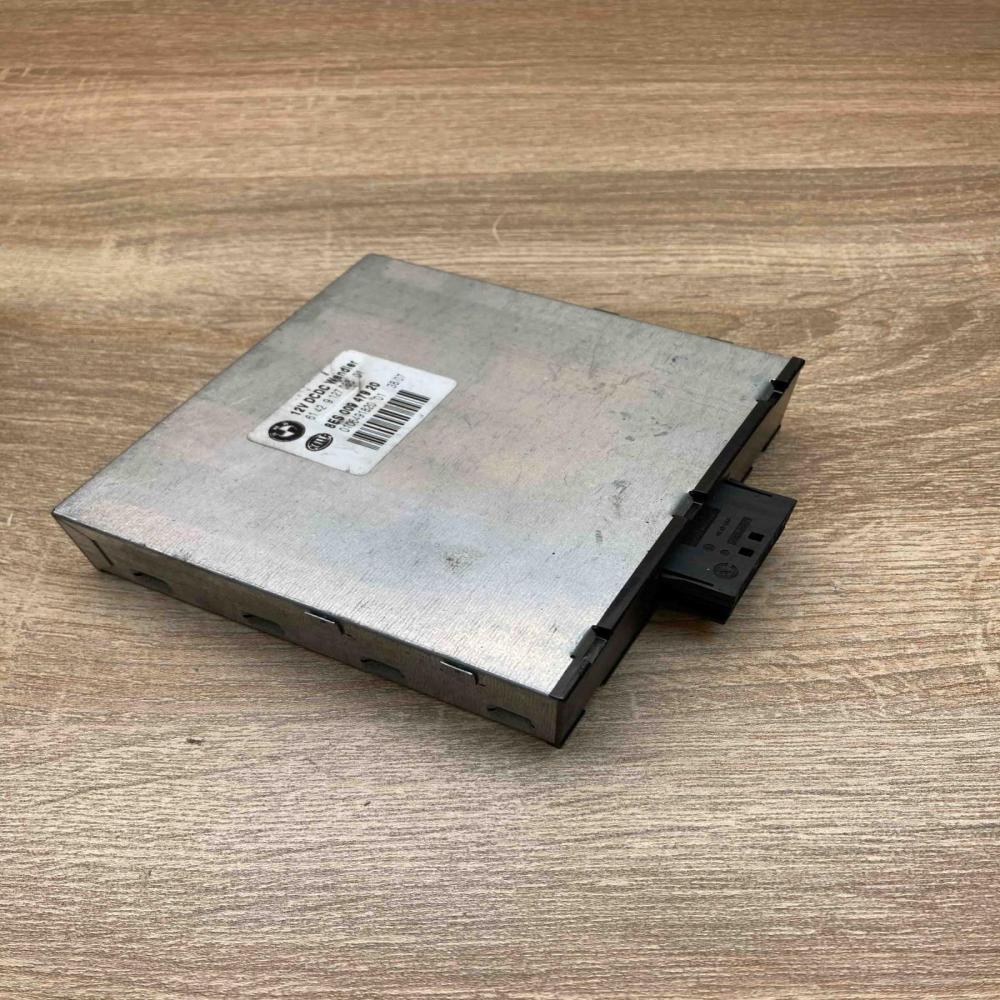 9127088 8ES00947920  Voltage converter/converter module BMW 1 E81 E87