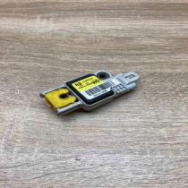 13123277   Airbag deployment crash/impact sensor Opel Vectra C