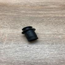 7135141   12 V Socket (front) BMW M3 e90