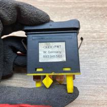 893941563   Fog light switch Audi 80 90 S2 B4