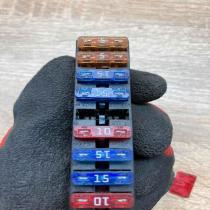 4D0937501   Fuse module Audi A6 S6 C6 4F