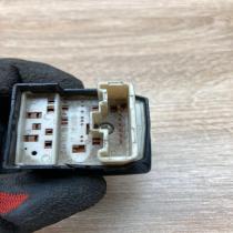 183574 76A3442  Wing mirror switch Toyota Auris 150