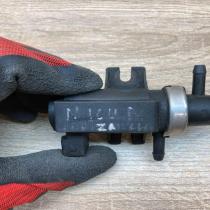 30618057 72190343  Turbo solenoid valve Volvo S40, V40