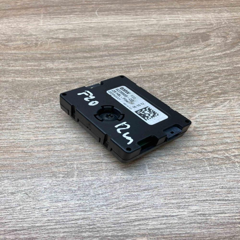 9226888   Aerial antenna amplifier BMW 1 F20 F21