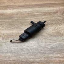8364516  With Plug Windscreen/windshield washer pump BMW X5 F15