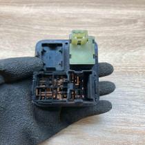 37024A 63960 90J00  Headlight level height control switch Nissan Almera N16