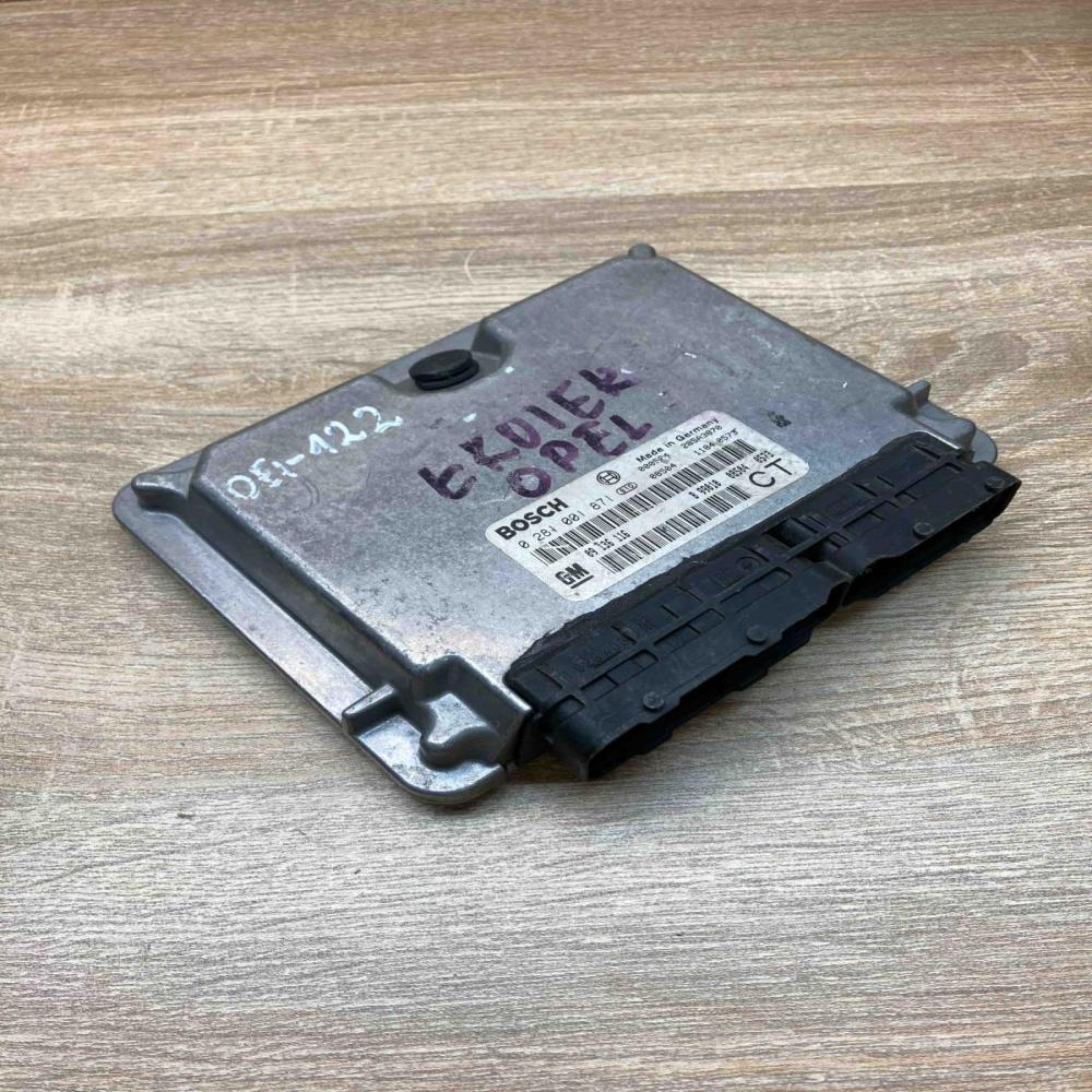 09136116 0281001871  Engine control unit/module ECU Opel Astra G