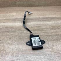 MN141582   Aerial antenna amplifier Mitsubishi Outlander