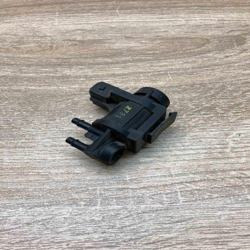 191906283A   Turbo solenoid valve Volkswagen Polo III 6N 6N2 6NF