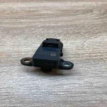 24426679  With Plug Air pressure sensor Opel Ascona C