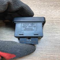 357941333   Headlight level height control switch Volkswagen Golf IV