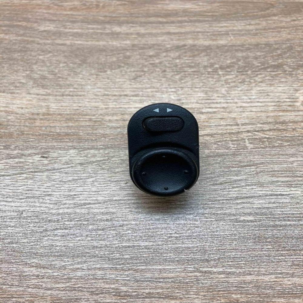 09226861   Wing mirror switch Opel Zafira A
