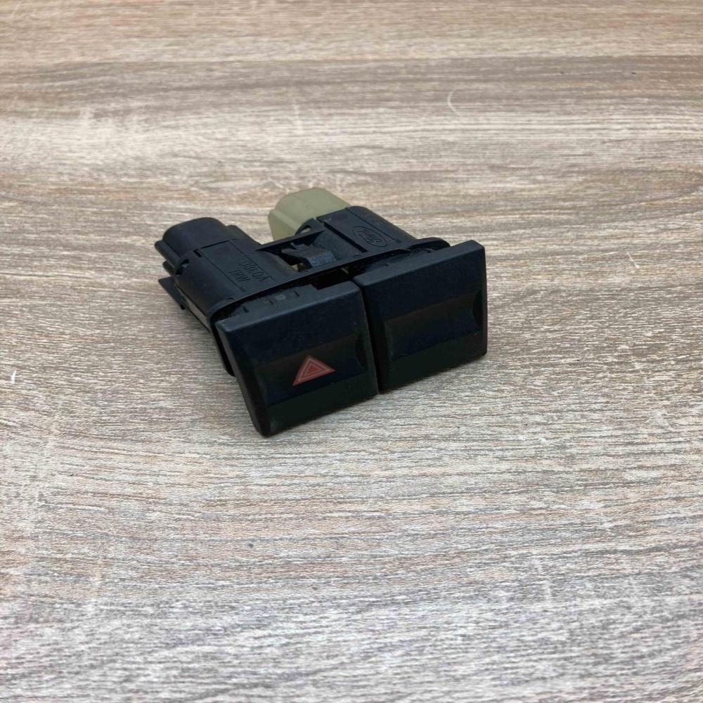 2S7T 13A350 DA   Hazard light switch Ford Mondeo Mk III