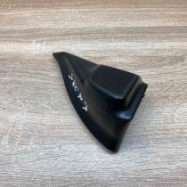 8679629  RH Front door speaker cover trim Volvo V50
