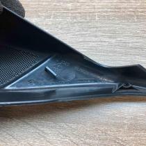8679629  RH Front door speaker cover trim Volvo V50