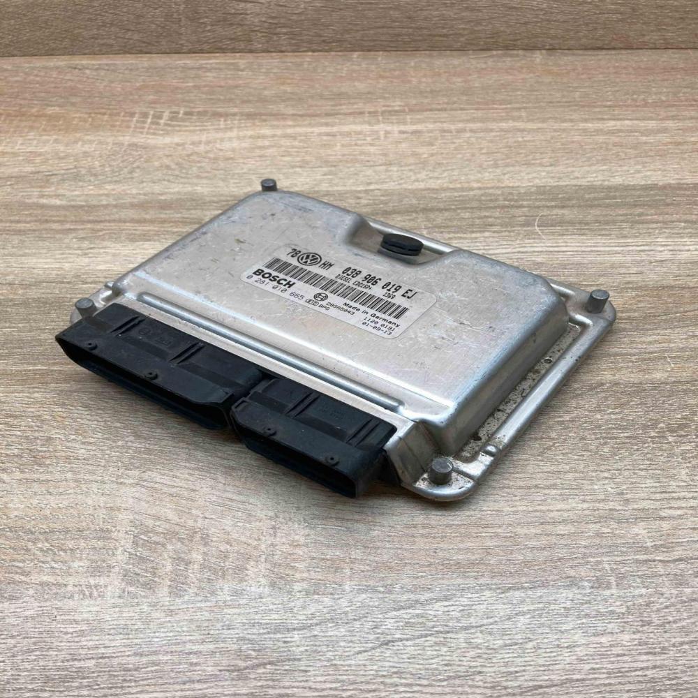 038906019EJ 0281010665  Engine control unit/module ECU Volkswagen PASSAT B5