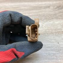 13102027  BJ Airbag deployment crash/impact sensor Opel Vectra C