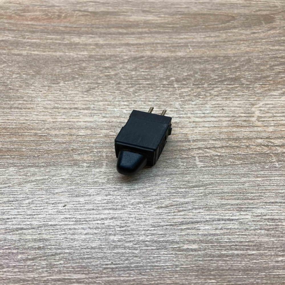 447959515L   Wing mirror switch Audi 100 200 5000 C3