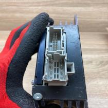86280 01020   Sound amplifier Pontiac Vibe