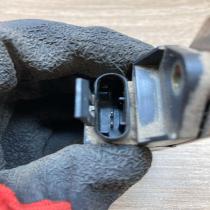 7700437301B 550759800  Airbag deployment crash/impact sensor Renault Scenic I