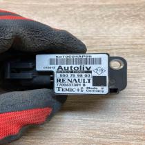 7700437301B 550759800  Airbag deployment crash/impact sensor Renault Scenic I
