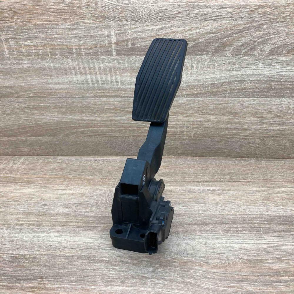 09128851 0281002278  Accelerator throttle pedal Opel Astra G