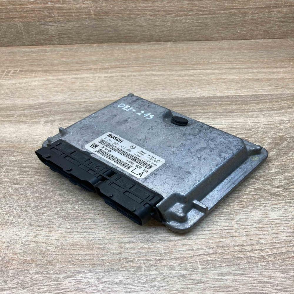 90508986 0281001633 LA Engine control unit/module ECU Opel Vectra B