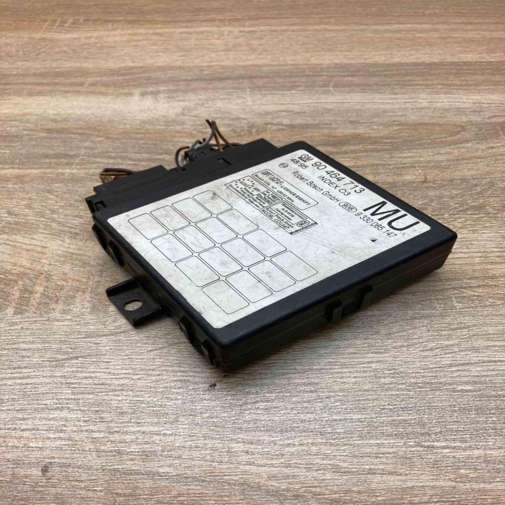 90464713 MU With Plug Comfort/convenience module Opel Vectra B