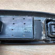 1K4959857 1K4868049B  Electric window control switch Volkswagen Golf V