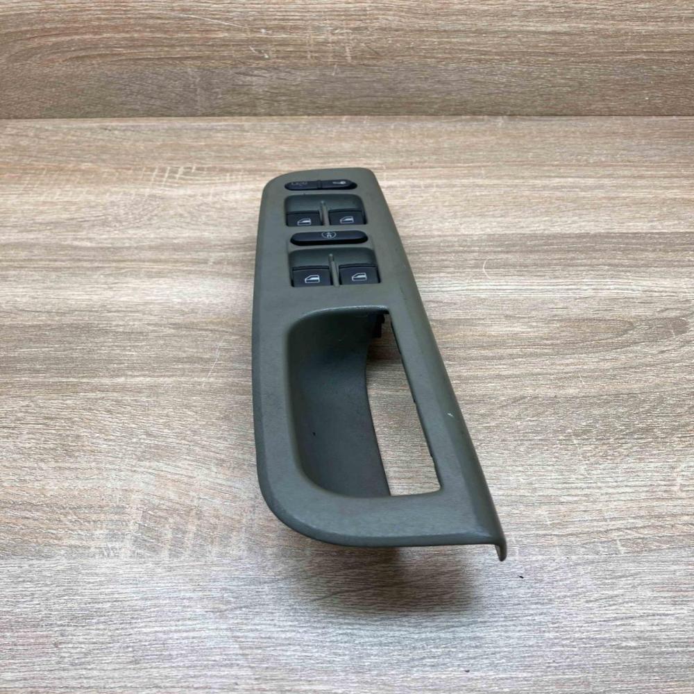 1J4959857A   Electric window control switch Skoda Octavia Mk1 (1U)