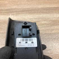 1J4959857 037550 00  Electric window control switch Volkswagen Golf IV