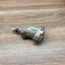 4E0862150   Fuel tank cap lock motor Audi A8 S8 D3 4E
