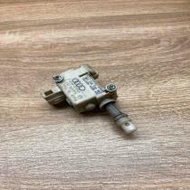 4E0862150   Fuel tank cap lock motor Audi A8 S8 D3 4E