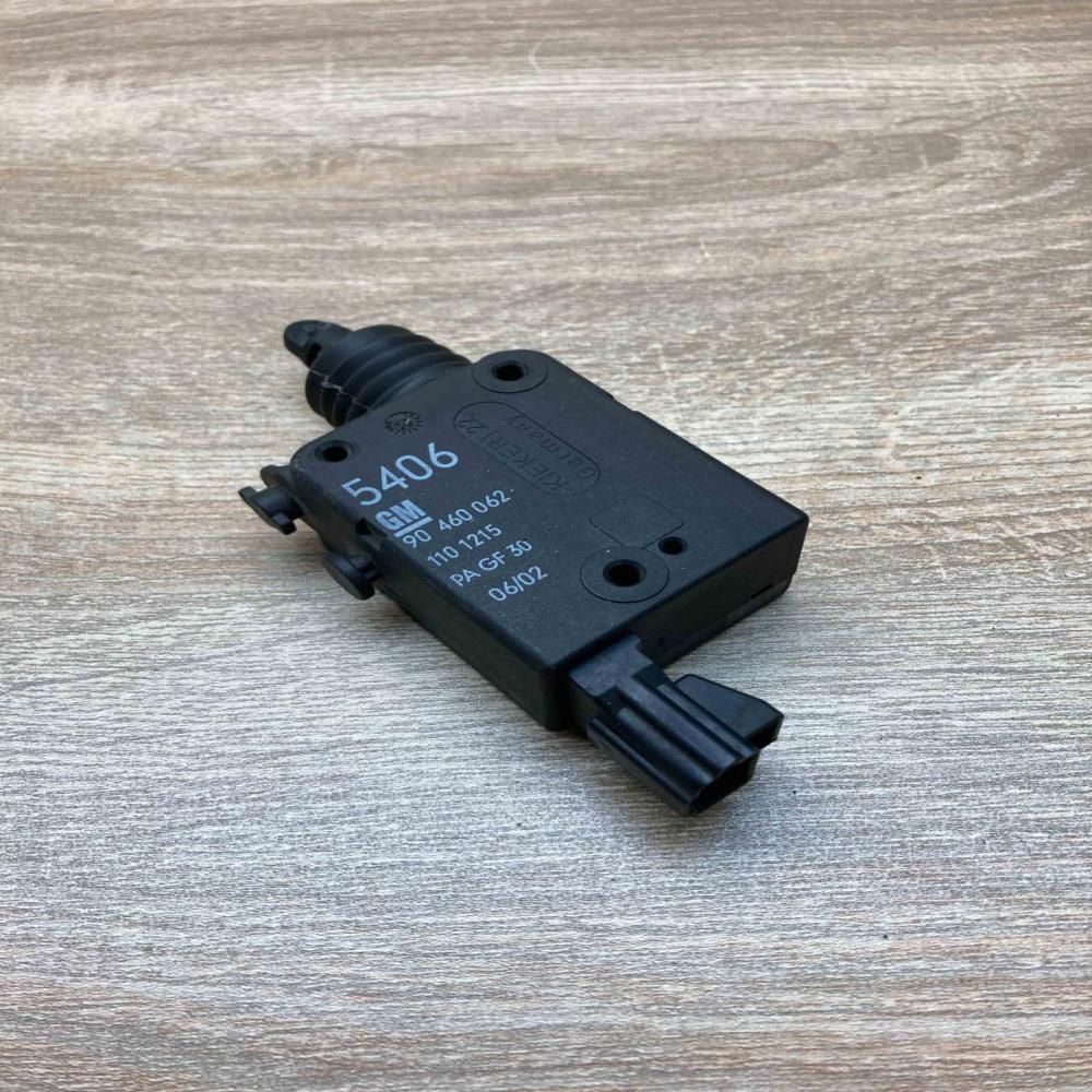 90460062   Central locking motor Opel Astra G