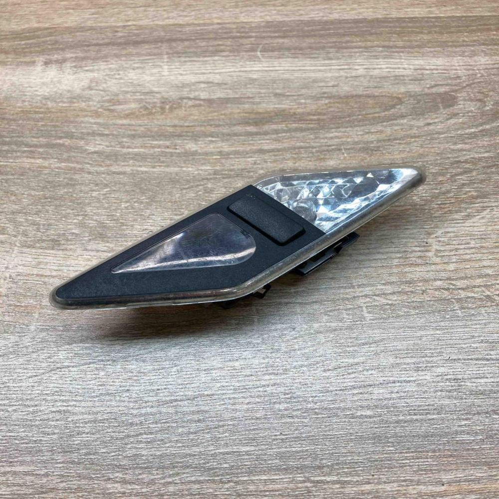 8375585 Used LH Rear seat light BMW 3 E46