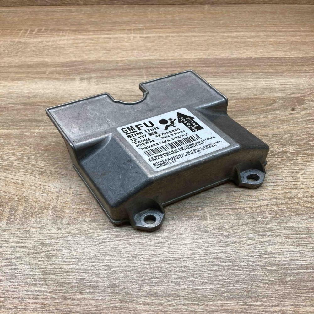 13137906  FU Airbag control unit/module Opel Astra H