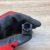 MR587493   Airbag deployment crash/impact sensor Mitsubishi Endeavor