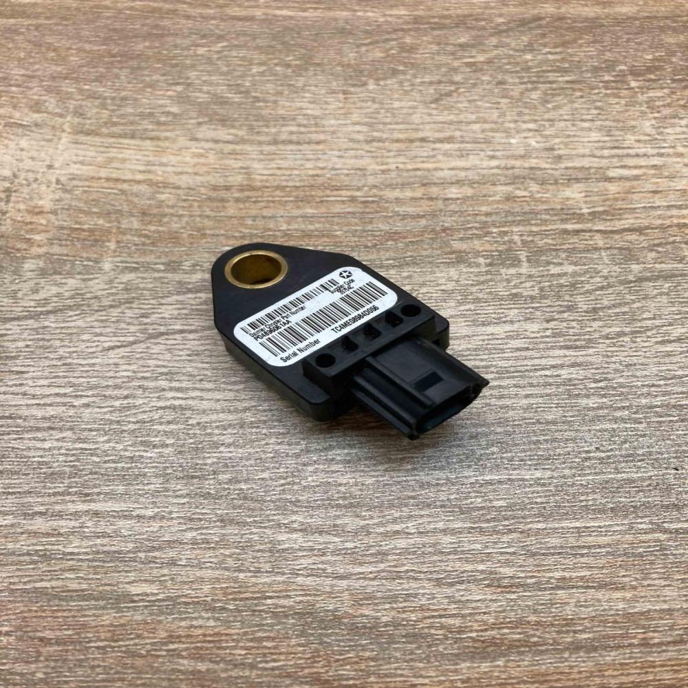 04896061AA 39754C  Airbag deployment crash/impact sensor Chrysler Sebring (JS)