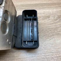 30681619 P30681619  ABS Pump Volvo V70