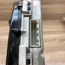 83800 1H310 257410 9180  Speedometer (instrument cluster) Toyota Previa (XR30, X