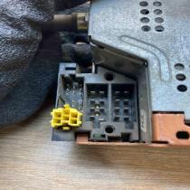 963659757700 Used  Radio/CD/DVD/GPS head unit Peugeot 307