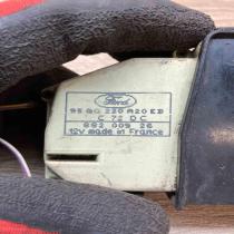 95GG220A20EB  With Plug Central locking motor Ford Scorpio