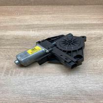 966268 103 130329  Front door window regulator motor Volvo S60