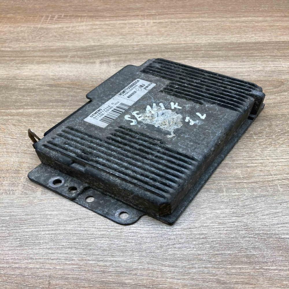 7700868304 S113717113C  Engine control unit/module ECU Renault Scenic I