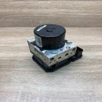 30681619 30681619  ABS Pump Volvo V70